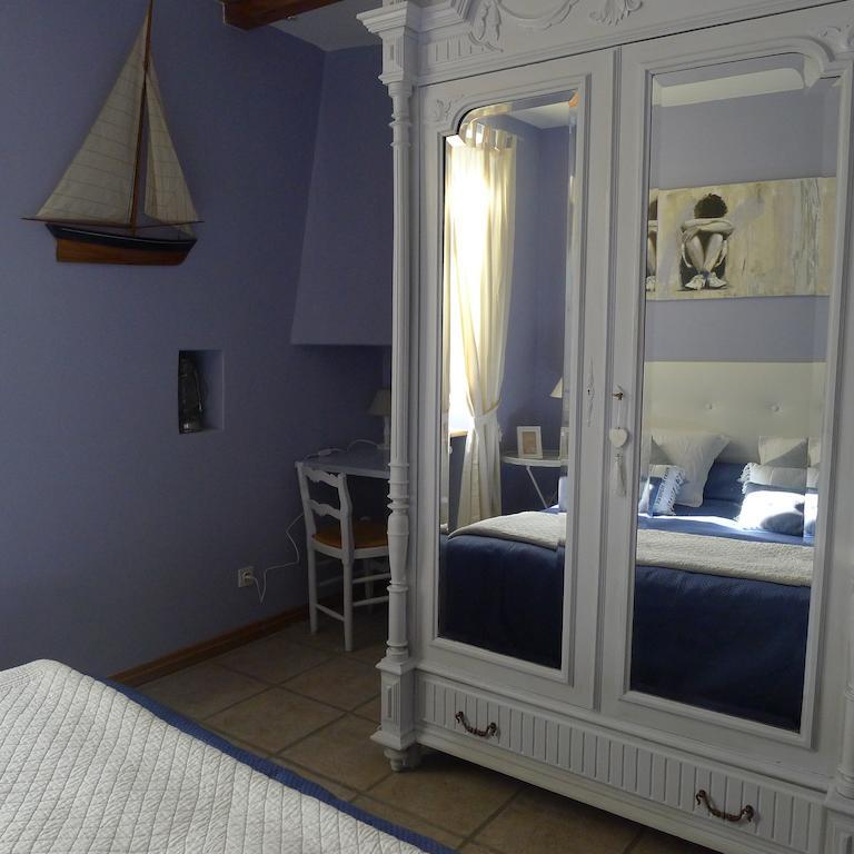 Hotel Domaine De La Manse Villeneuve-de-Berg Pokój zdjęcie