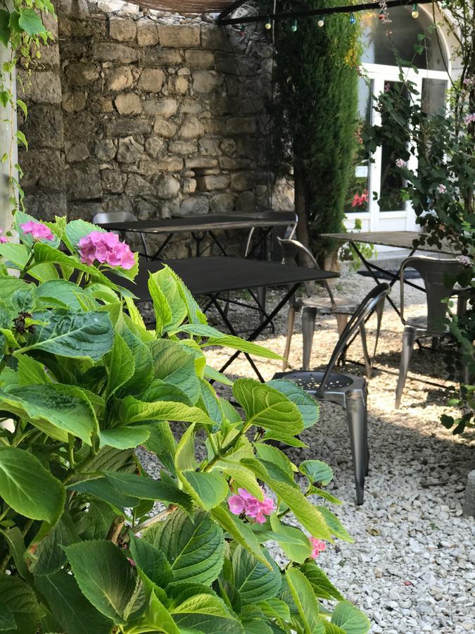 Hotel Domaine De La Manse Villeneuve-de-Berg Zewnętrze zdjęcie